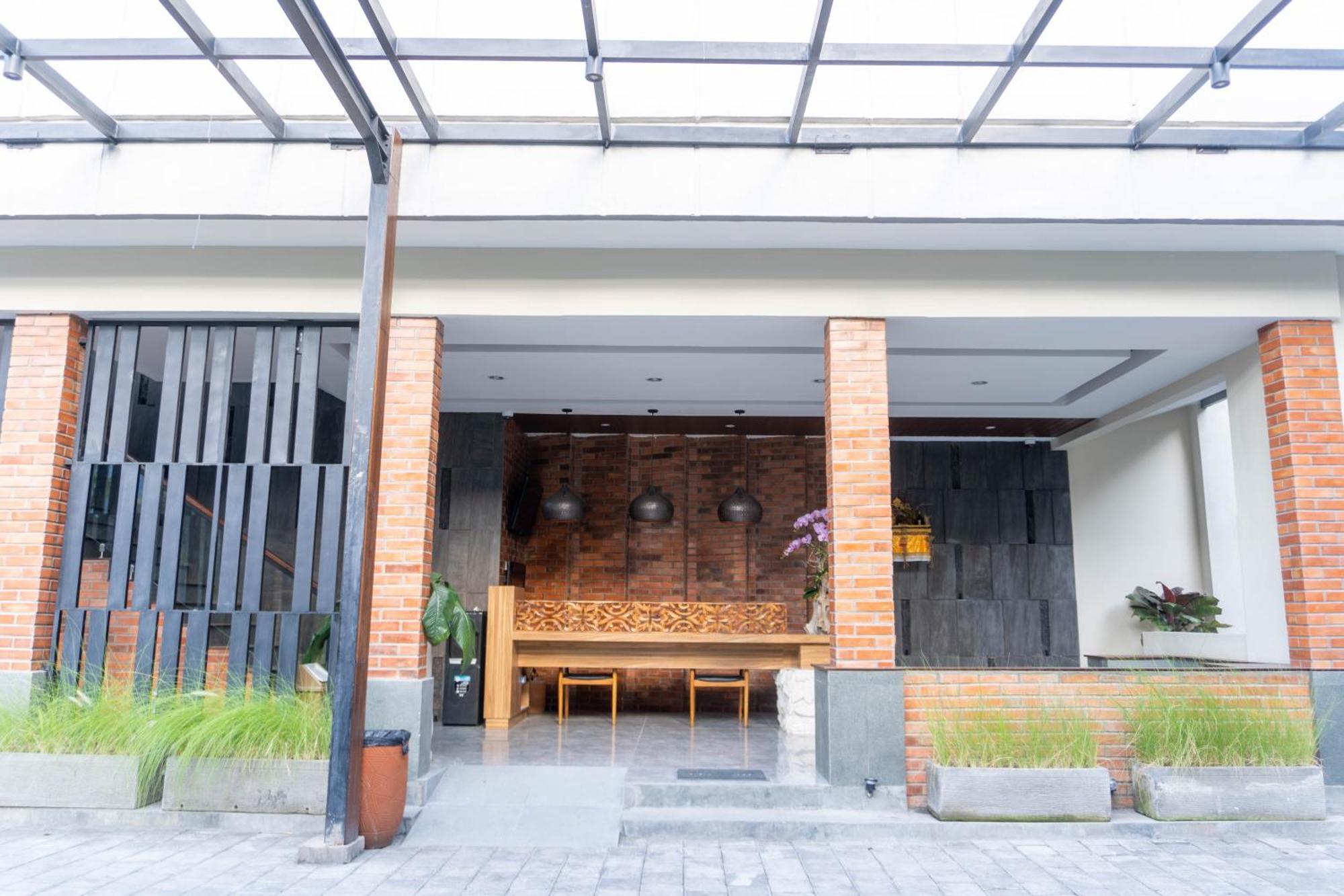 Rabasta Enjoy Kuta Hotel Kuta Lombok Exterior foto