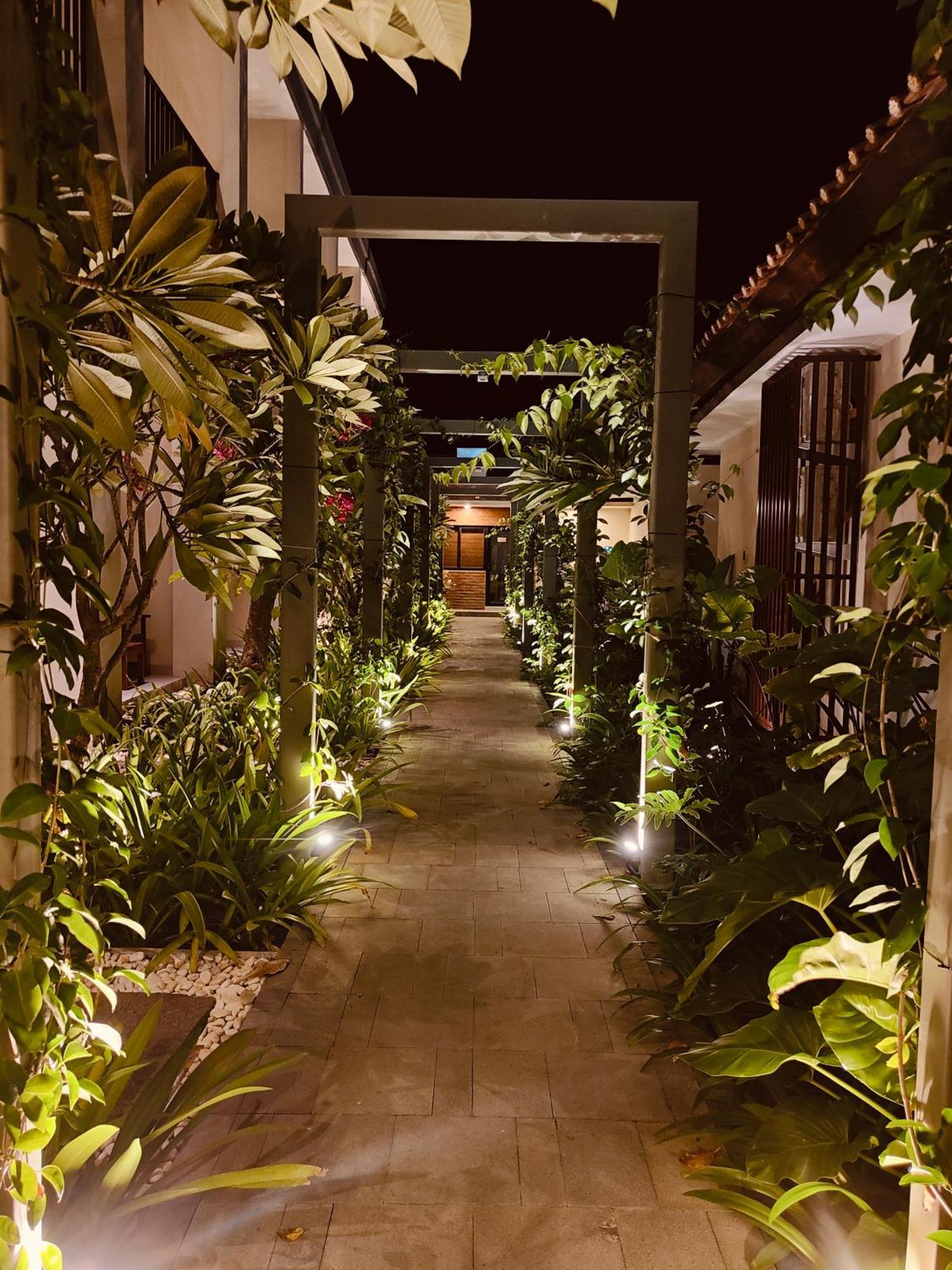 Rabasta Enjoy Kuta Hotel Kuta Lombok Exterior foto