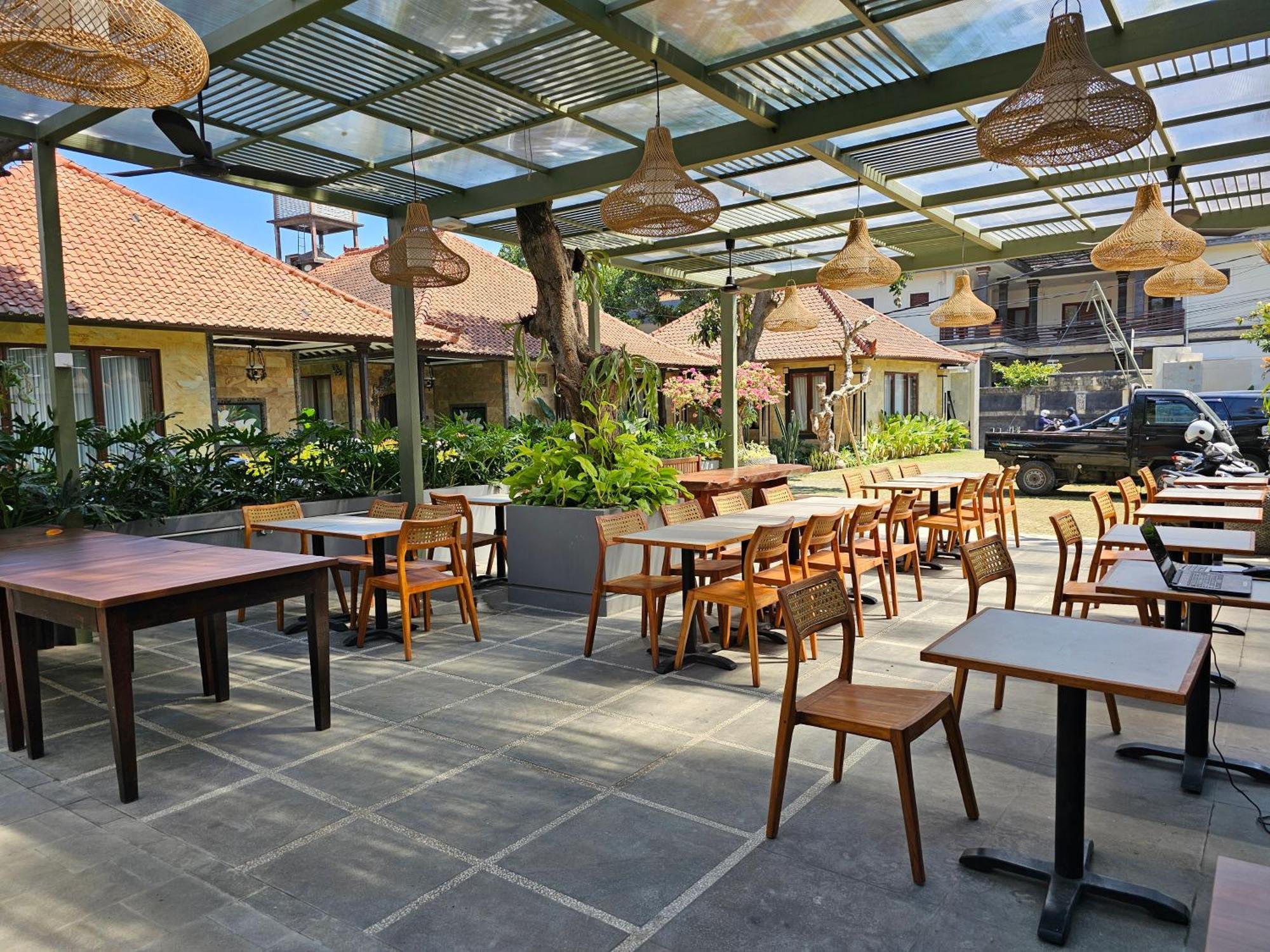 Rabasta Enjoy Kuta Hotel Kuta Lombok Exterior foto