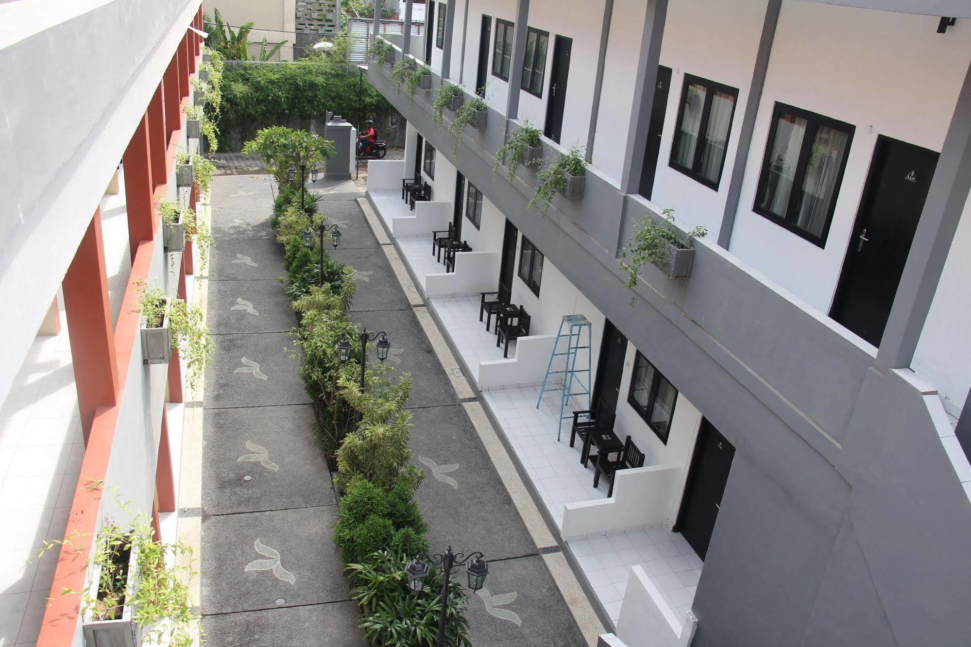 Rabasta Enjoy Kuta Hotel Kuta Lombok Exterior foto